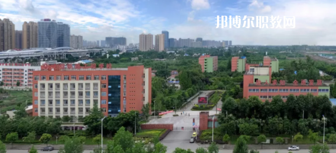 成都鐵路工程學(xué)校怎么樣、好不好
