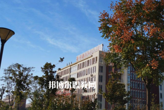 大理州財(cái)貿(mào)學(xué)校2022年招生辦聯(lián)系電話