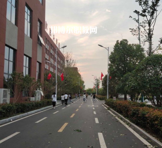 彌勒縣民族職業(yè)高級(jí)中學(xué)2022年怎么樣、好不好