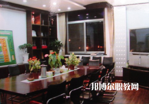 揚(yáng)州文化藝術(shù)學(xué)校2022年報(bào)名條件、招生要求、招生對(duì)象
