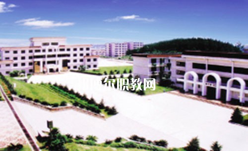 江蘇如皋第一中等專(zhuān)業(yè)學(xué)校2022年招生辦聯(lián)系電話