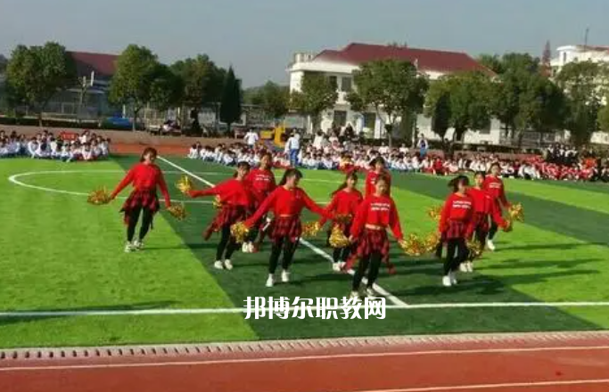 貴州2022年去讀中專學校學什么對以后好一點