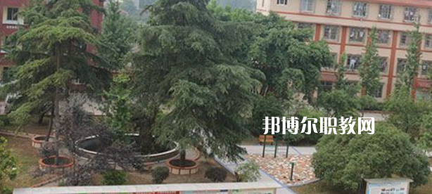 樂山商務技工學校怎么樣、好不好