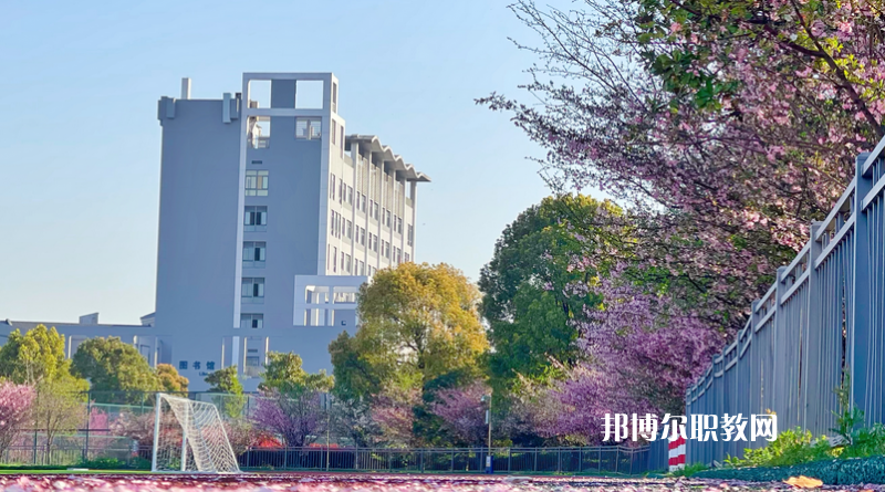 江蘇惠山中等專業(yè)學校2022年怎么樣、好不好