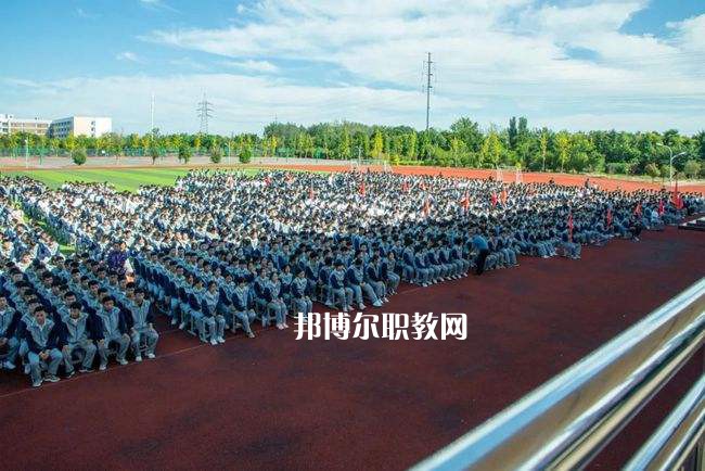 南陽市電子中等專業(yè)學(xué)校2022年學(xué)費、收費多少
