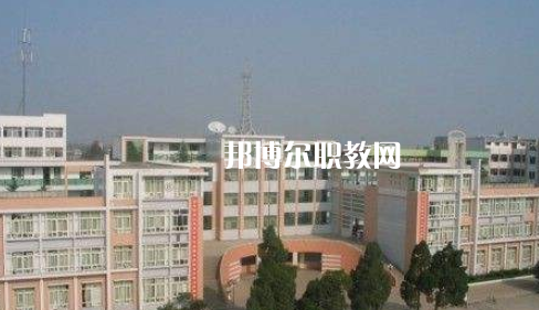 麻城工業(yè)學校2022年網站網址