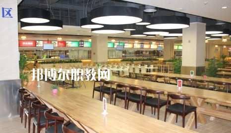 武漢經濟技術開發(fā)區(qū)職業(yè)技術學校2022年宿舍條件
