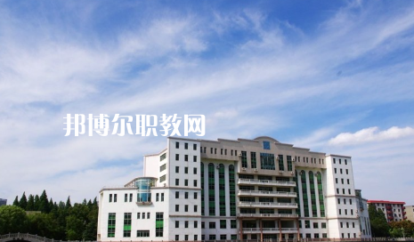 武漢經(jīng)濟(jì)技術(shù)開發(fā)區(qū)職業(yè)技術(shù)學(xué)校2022年怎么樣、好不好