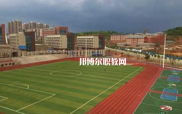 成都現(xiàn)代職業(yè)技術學校2022年網站網址