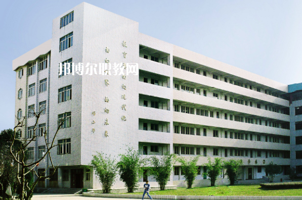 武漢技師學(xué)院2022年報(bào)名條件、招生要求、招生對(duì)象