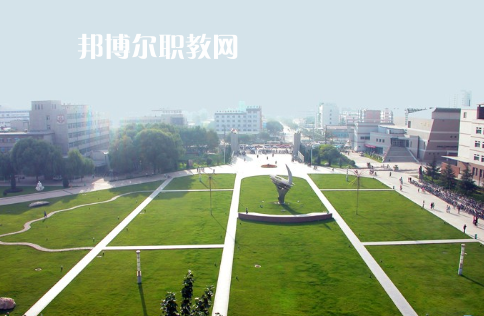 潛江職教中心2022年怎么樣、好不好