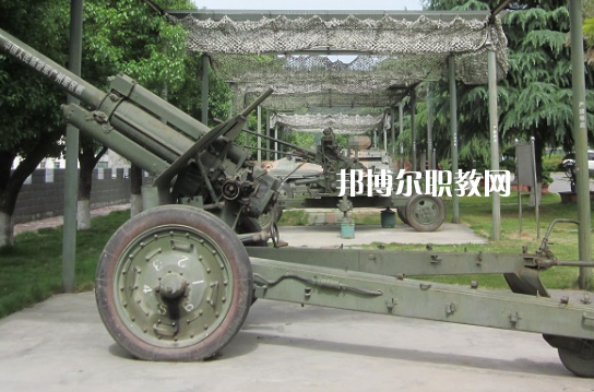 湖北十堰職業(yè)技術(shù)集團(tuán)學(xué)校2022年報(bào)名條件、招生要求、招生對(duì)象