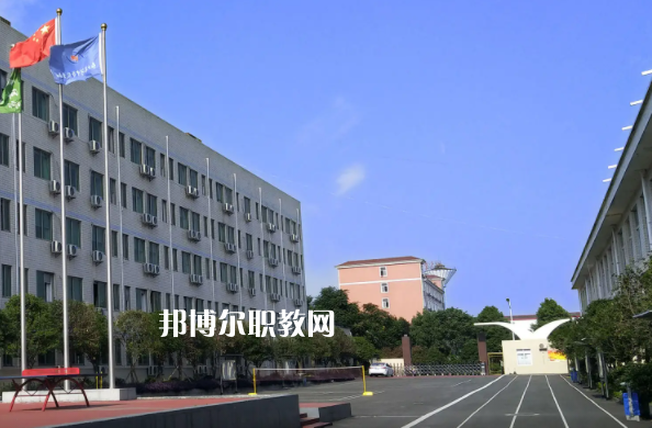 長沙銀河中等職業(yè)學校電話