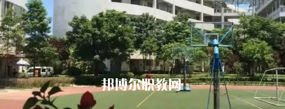 廣州白云工商技師學(xué)院怎么樣、好不好