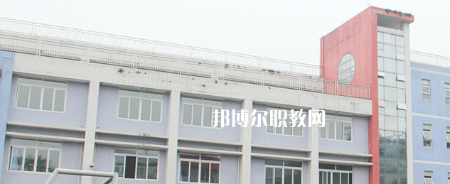 重慶機(jī)電工程高級(jí)技工學(xué)校2023年報(bào)名條件、招生要求、招生對(duì)象