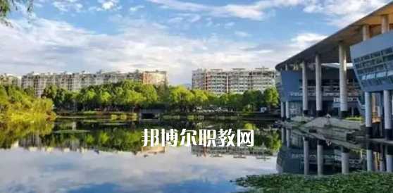 寧波高職?？圃盒Ｅ琶?強(qiáng)