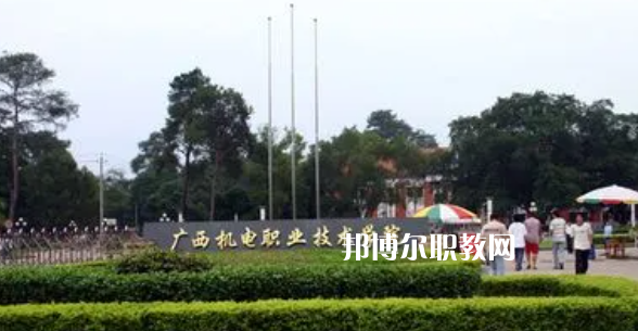 廣西高職?？圃盒Ｅ琶?3強