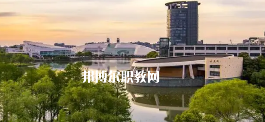 浙江高職?？圃盒Ｅ琶?3強(qiáng)
