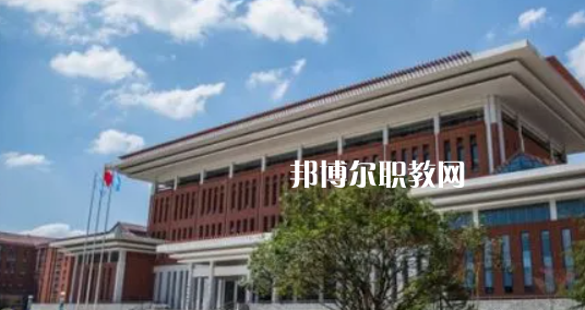 2023年貴州市內(nèi)最好的高職專(zhuān)科大學(xué)分?jǐn)?shù)線排名