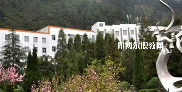 黔南民族醫(yī)學(xué)高等?？茖W(xué)校好不好_2023年有單招嗎