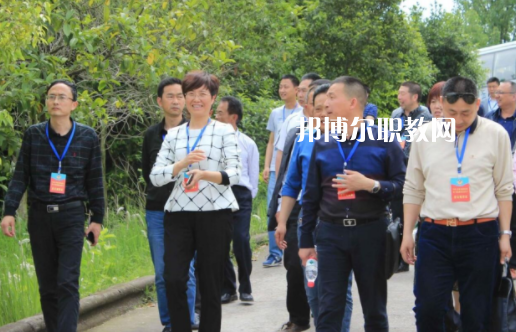 四川省南部縣職業(yè)技術(shù)學(xué)校2023年學(xué)費(fèi)、收費(fèi)多少