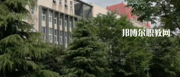 南京城市交通運(yùn)輸學(xué)校地址在哪里，哪個(gè)地區(qū)，哪個(gè)城市?