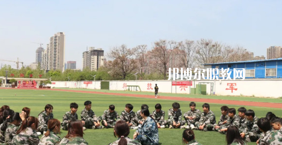 2023鄭州電子科技中等專業(yè)學(xué)校招生計(jì)劃 招生人數(shù)是多少(附要求、條件、對(duì)象)