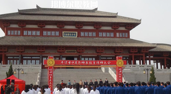 2023咸陽(yáng)衛(wèi)生職業(yè)學(xué)校多少錢(qián) 咸陽(yáng)衛(wèi)生職業(yè)學(xué)校各專業(yè)學(xué)費(fèi)收費(fèi)標(biāo)準(zhǔn)