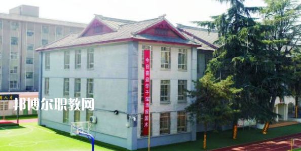 咸陽(yáng)未來科技職業(yè)學(xué)校地址在哪里，哪個(gè)地區(qū)，哪個(gè)城市?
