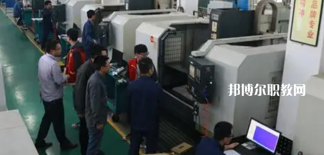 2023陜西秦嶺航空電氣有限責(zé)任公司技工學(xué)校招生計劃 招生人數(shù)是多少(附要求、條件、對象)