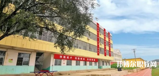 2023西安城建工程技工學(xué)校多少錢 西安城建工程技工學(xué)校各專業(yè)學(xué)費收費標(biāo)準(zhǔn)