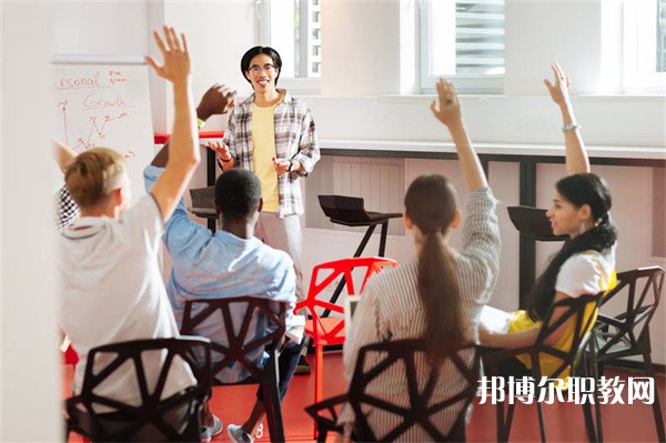 仁壽華達綜合高中學校有哪些招生專業(yè)（2023年）