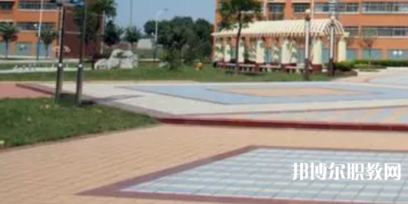 灤州市衛(wèi)生職業(yè)中等專業(yè)學(xué)校地址，乘車路線