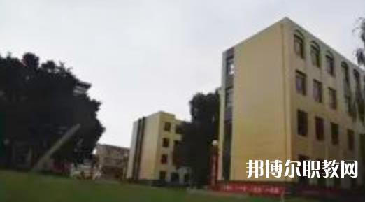宣化職教中心地址，乘車路線