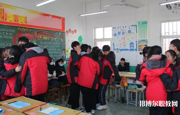 2023沁陽市職業(yè)中等專業(yè)學(xué)校招生計(jì)劃 招生人數(shù)是多少(附要求、條件、對(duì)象)