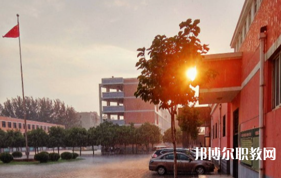 2023濮陽(yáng)油田職業(yè)中等專業(yè)學(xué)校招生計(jì)劃 招生人數(shù)是多少(附要求、條件、對(duì)象)