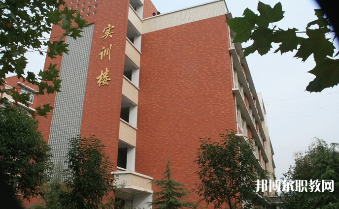 漯河市食品工業(yè)中等專業(yè)學校怎么樣、好不好