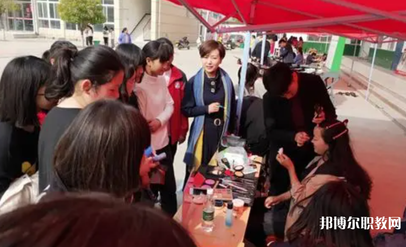 2023寧陵縣職業(yè)中等專業(yè)學(xué)校招生計(jì)劃 招生人數(shù)是多少(附要求、條件、對(duì)象)