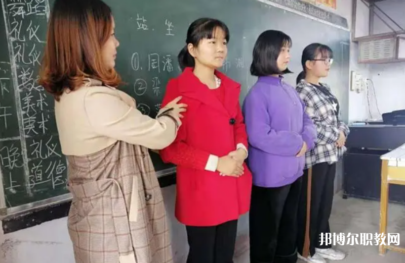 沈丘縣教師進(jìn)修學(xué)校怎么樣、好不好