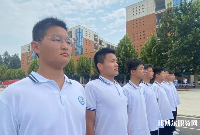 鄲城縣第二職業(yè)中等專業(yè)學(xué)校地址，乘車路線