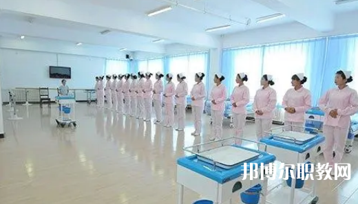 四川育英醫(yī)養(yǎng)科技技工學(xué)校2024年報(bào)名條件、招生要求、招生對(duì)象