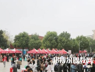 平頂山工業(yè)學校2023年招生錄取分數(shù)線(2024參考)