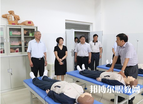 鶴壁工業(yè)中專(zhuān)2023年招生錄取分?jǐn)?shù)線(2024參考)