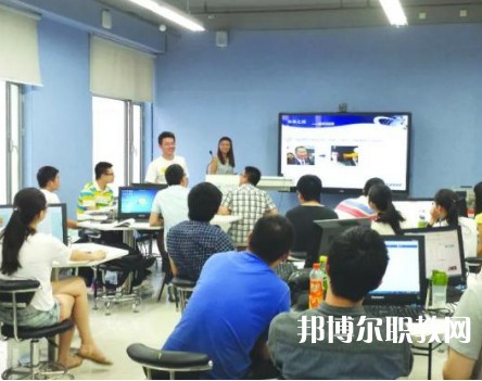 湖北傳媒攝影技師學院2023年招生錄取分數(shù)線（2024參考）