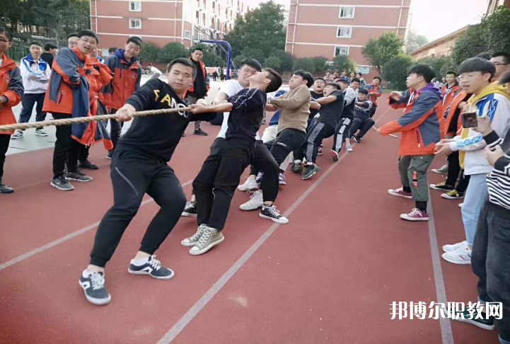 四川2024年高中畢業(yè)可不可以上中專(zhuān)學(xué)校