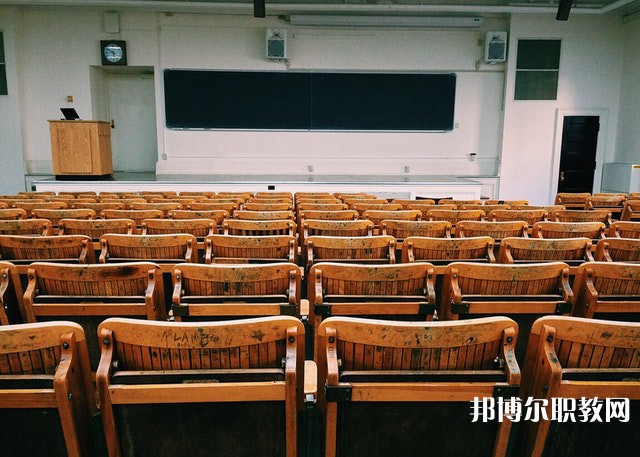 廣東哪里的中職學(xué)校能讀社會(huì)文化藝術(shù)(舞蹈)專業(yè)