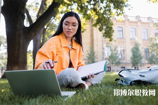 廣東哪里的中職學校能讀彩色印刷專業(yè)