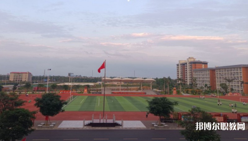貴港市白云職業(yè)技術(shù)學校怎么樣、好不好