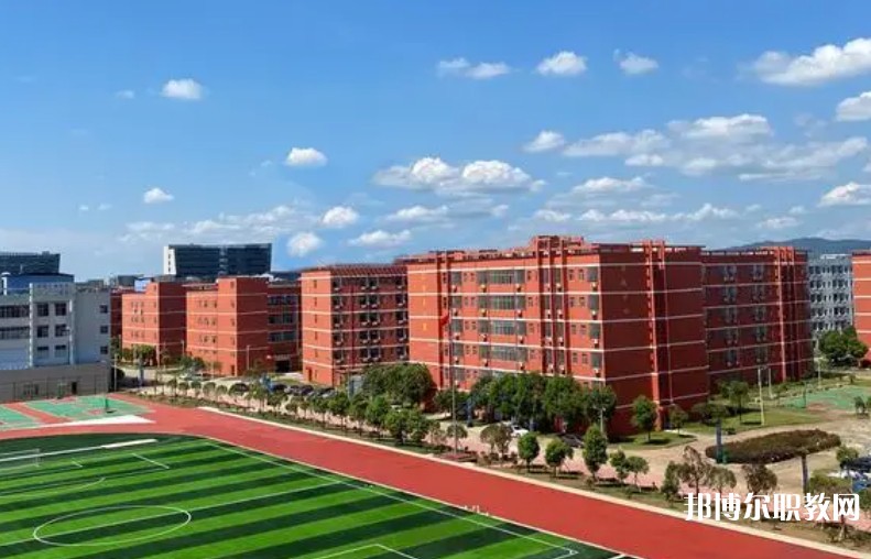 鷹潭市高級(jí)技工學(xué)校怎么樣、好不好