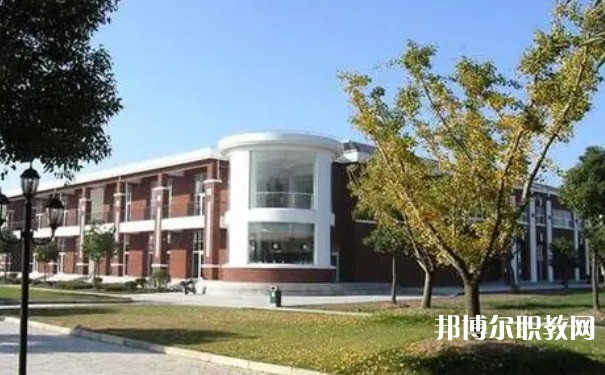 晉城虹橋技校怎么樣、好不好